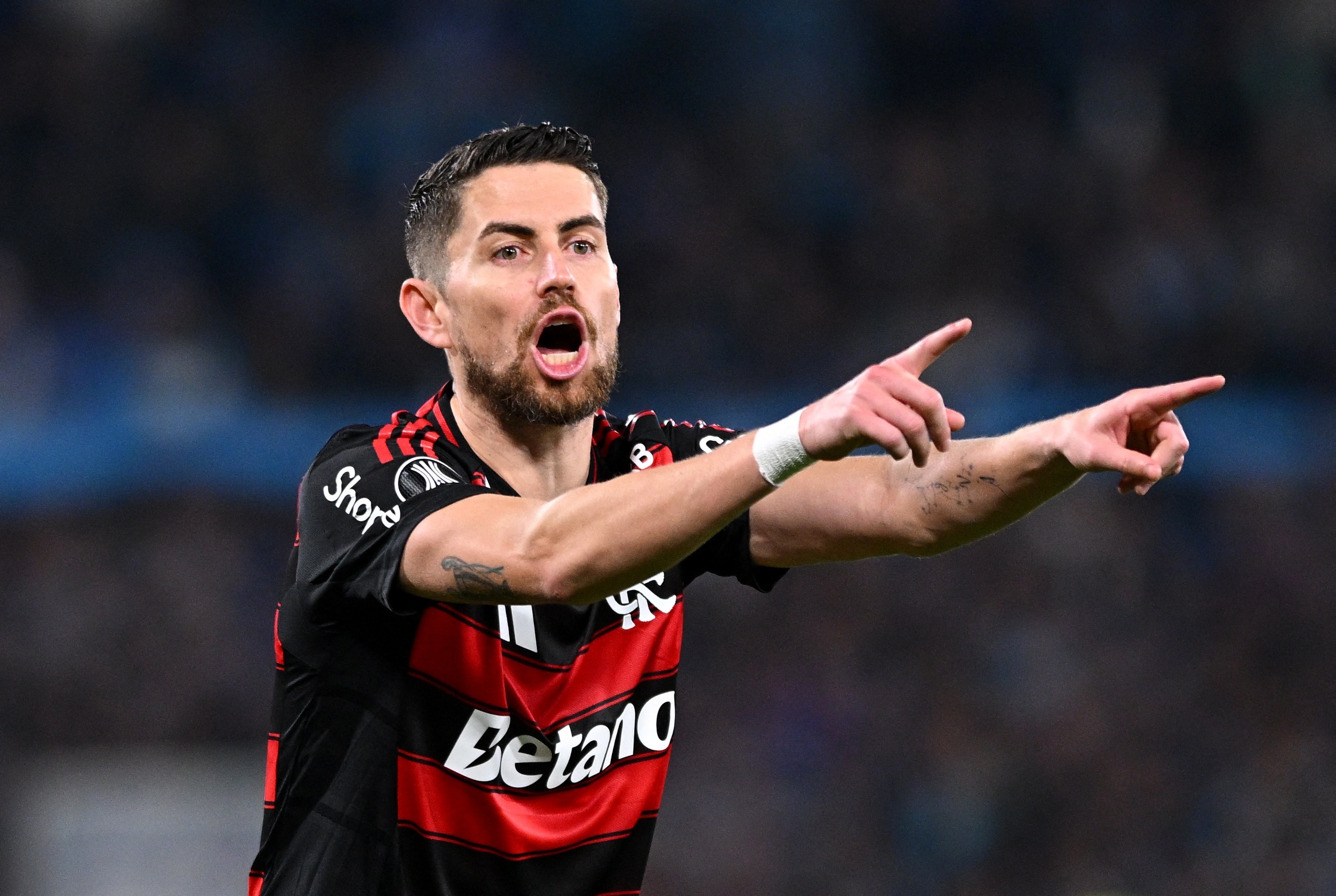 世界杯手机版下载入口-前队友谈若日尼奥:我和他曾被经纪人骗钱,他后来帮我找到新球队