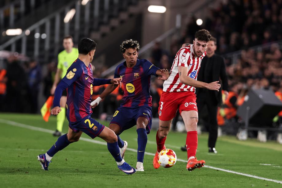 世界杯app下载-国王杯-贝尔纳尔双响 巴萨总比分3-4马竞无缘决赛