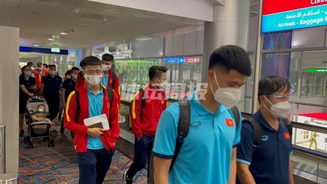 1633075379719070182.jpeg E6EBBBBE-CAA3-4878-A1F3-B22BE92A4518.jpeg